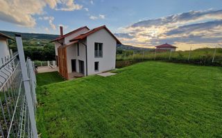 Casa individuala, 128 mp utili, Chinteni - Poză 1