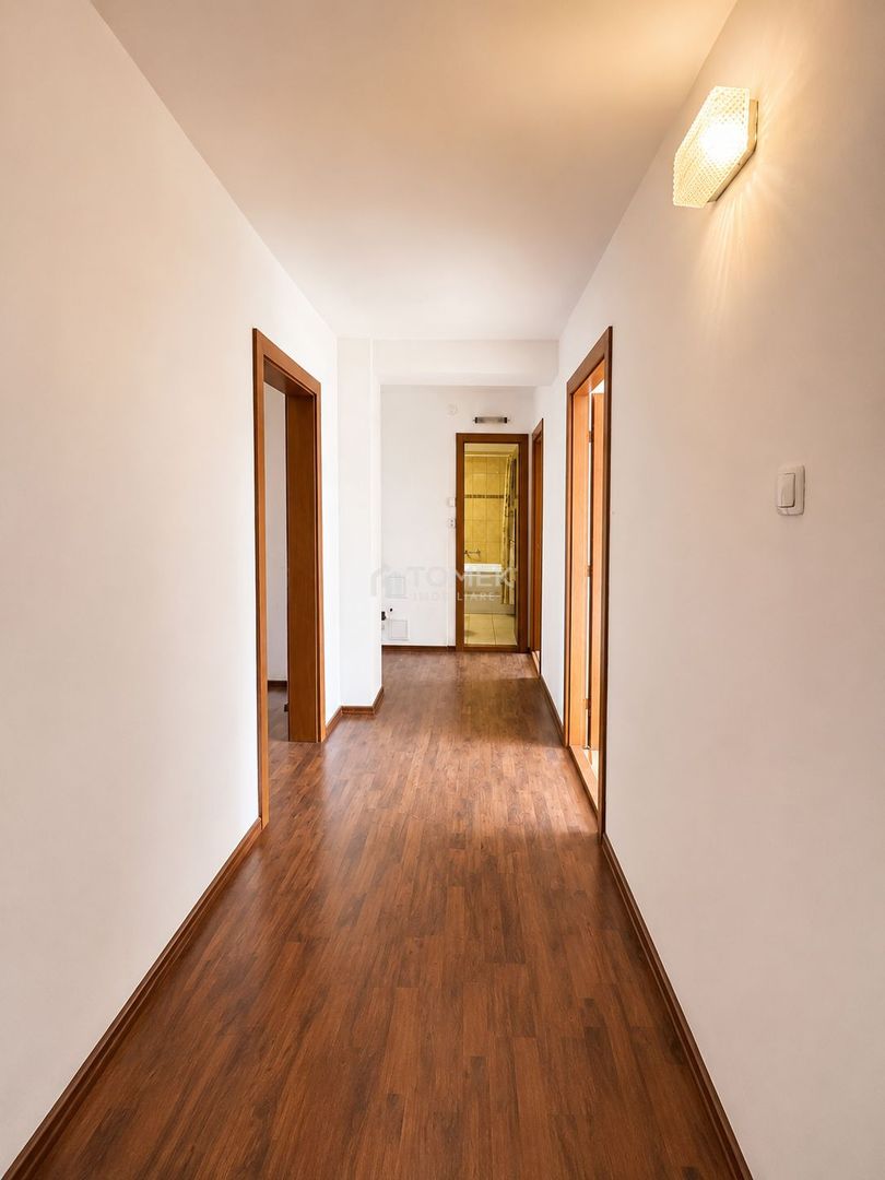 Apartament 4 camere suprafata mare zona Scriitorilor Brasov - Poză 4