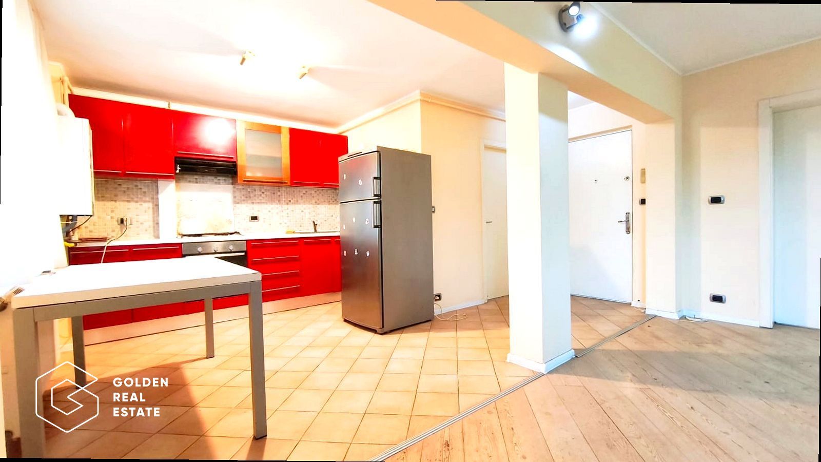 Apartament spatios cu 3 camere, 2 bai, zona Podgoria - Poză 1