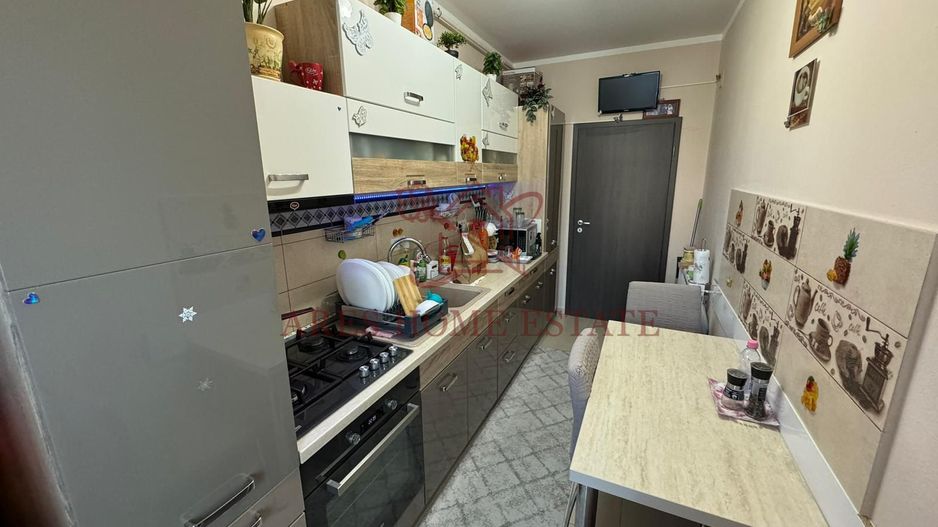 Apartament complet mobilat cu 3 camere în Giroc - 135,000 € - Poză 8