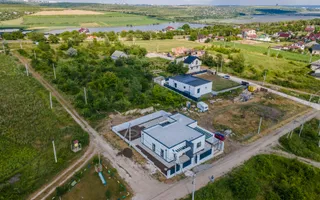 Vânzare, Casă Hi-Tech, 4 camere, str. Ion Suruceanu, Ialoveni - Poză 11