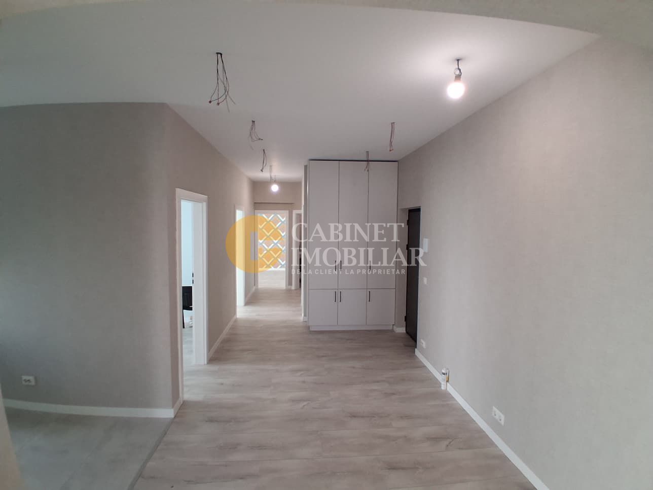 Apartament 4 camere, 2 bai, zona Tatarasi - Iasi - Poză 10