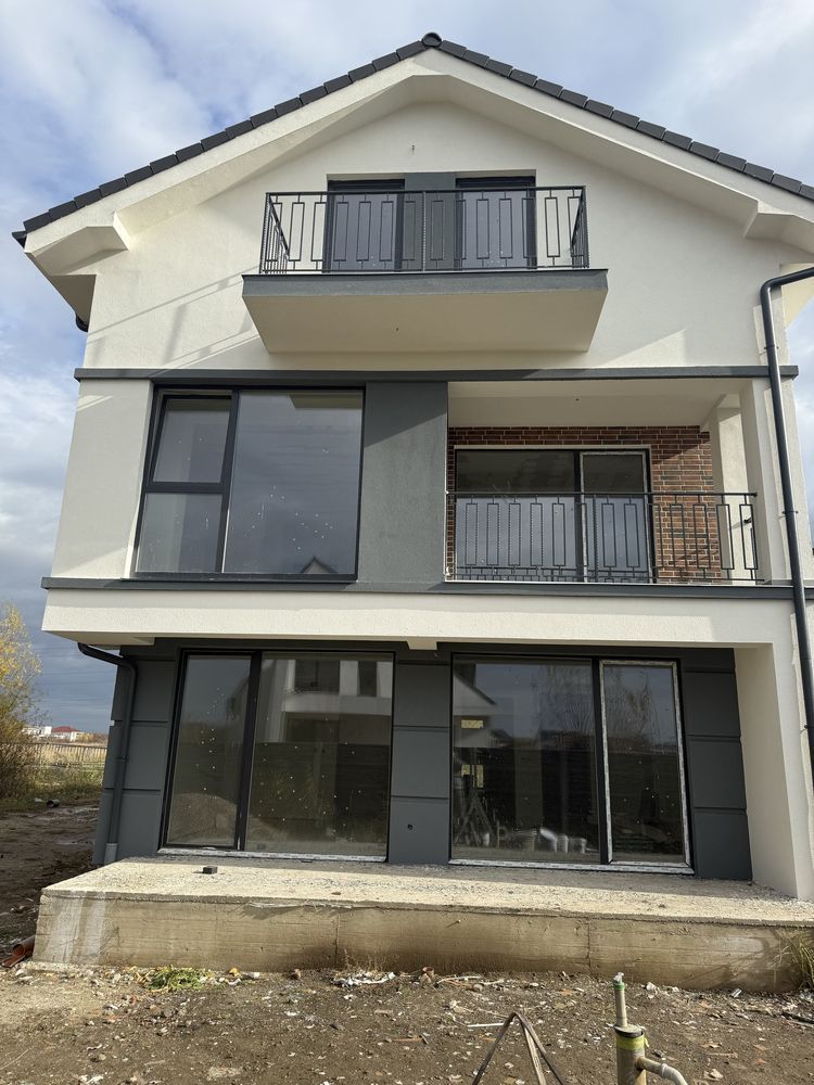 Apartament 4 camere Ghiroda la vila - Poză 4