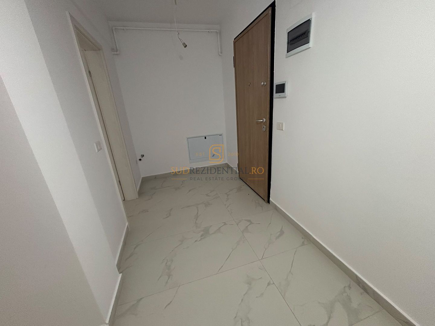 Garsonieră decomandată | 40 mp | Sky Garden Residence –Metrou Berceni - Poză 7