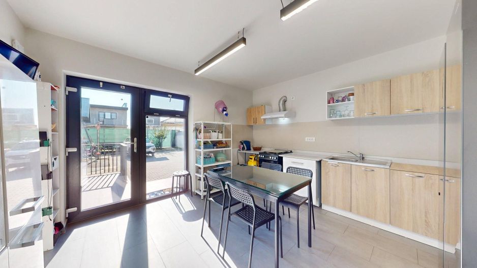 ȘTEFĂNEȘTI – Ștefăneștii de Sus | Vilă modernă 180 mp | Teren 500 mp - Poză 10