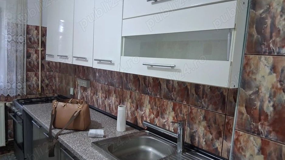 Apartament 3 camere Lipovei parter  cu centrala - Poză 2