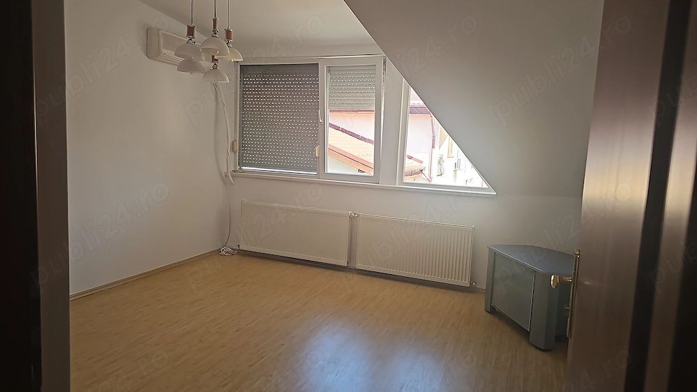 VILA  Voluntari Domus Stil  renovata Iunie 2026, doua locuri parcare - Poză 4