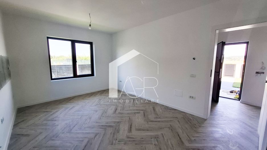 Vila P+1E, cu 5 camere, Paulesti - Poză 8