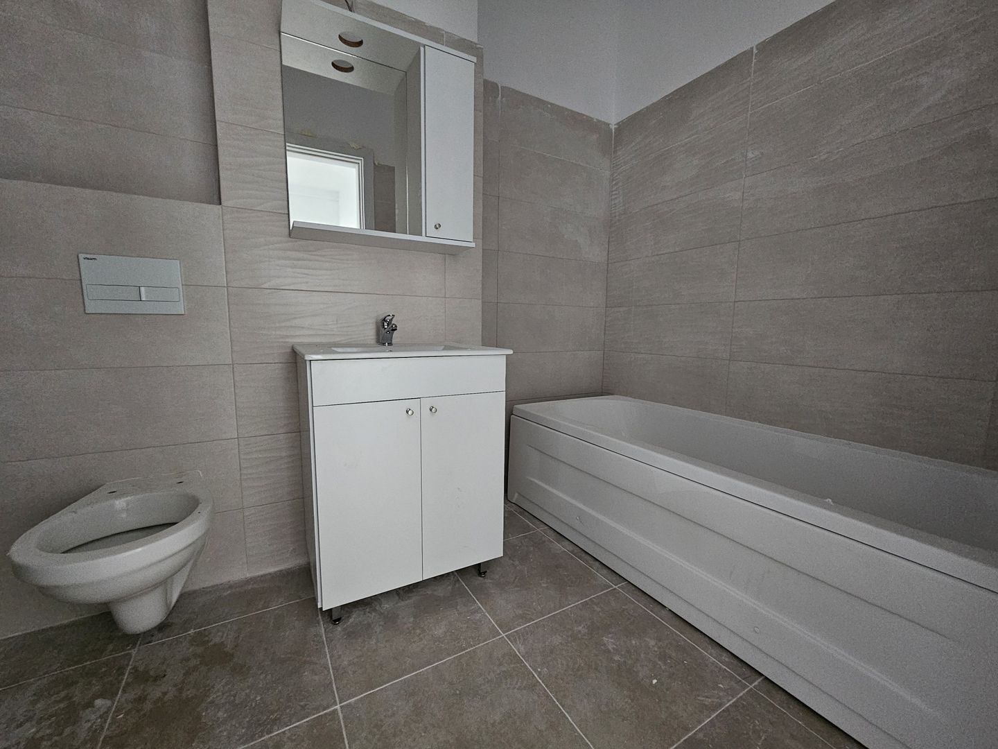 Apartament 3 camere Mutare rapida 7min Metrou Nicolae Teclu - Poză 7