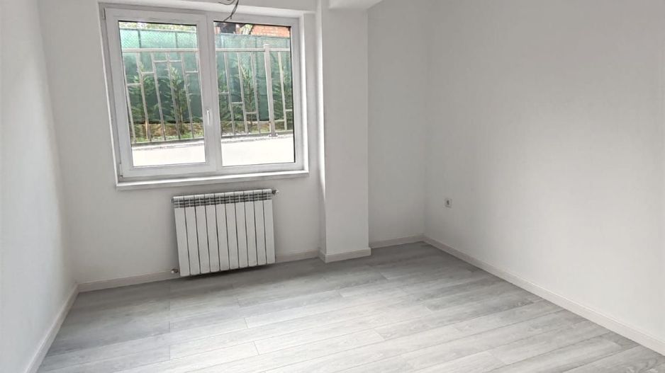 Ap. 2 camere INTABULAT 51 mp+ loc de parcare V. Lupului 86900 euro - Poză 3