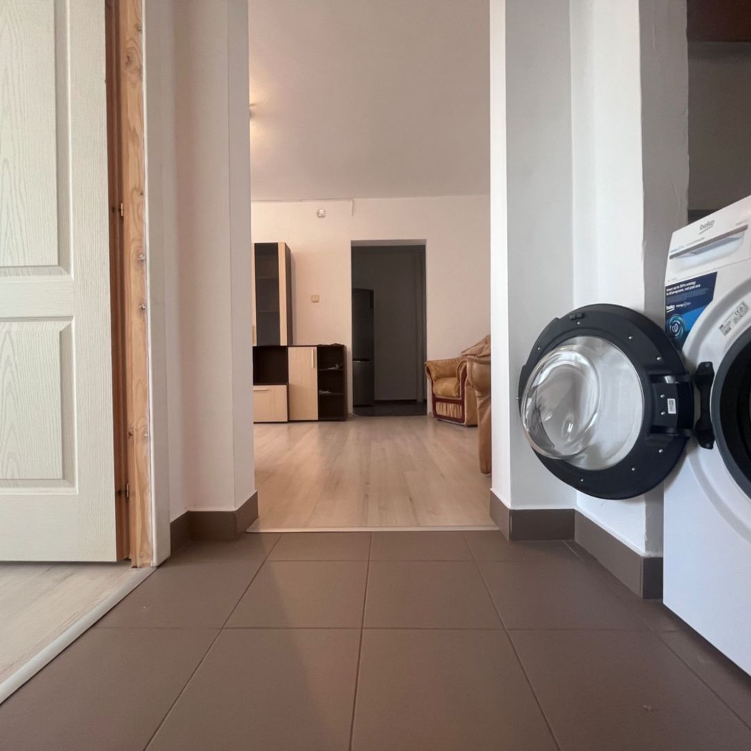 Zona Pavcom! Inchiriere apartament cu 2 camere in Targoviste, micro 6! - Poză 6