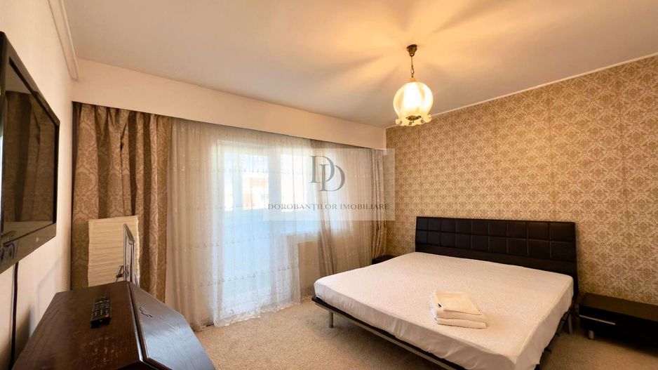 Închiriere apartament 3 camere – Calea Dorobanților-Parcare exterioară - Poză 6