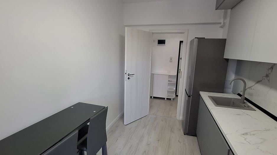 Apartament 2 camere decomandat Metrou Aparatori - Drumul Binelui - Poză 32