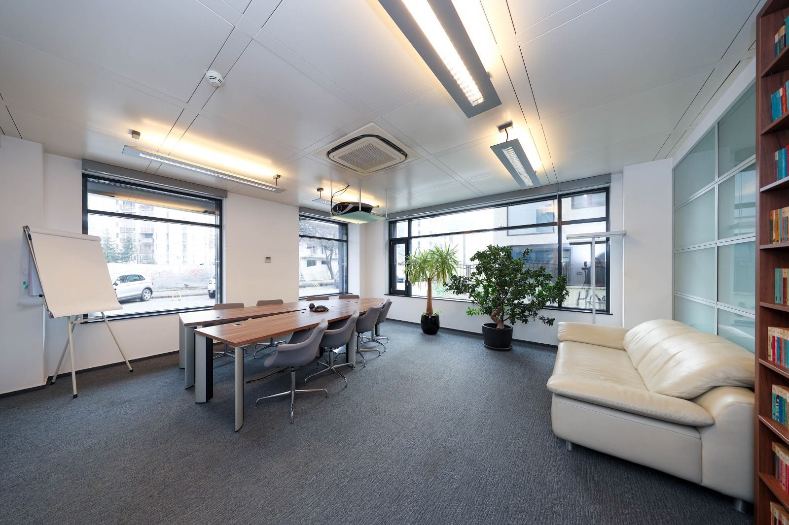 Clădire de birouri și centru de date – Oportunitate exclusivă in Brasov - Poză 23