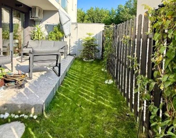 Vânzare duplex luminos 4 camere cu grădină Bucureștii Noi Străulești - Poză 4