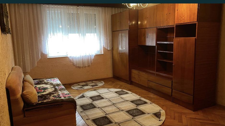 BRASADAS vinde garsoniera 36mp pe Ostrovului la etajul 3. - Poză 1