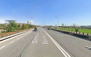 Teren intravilan in zona mixt-industriala, zona Ambient - Poză 1