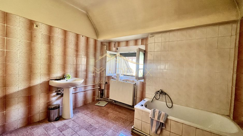 Vila EXCLUSIVISTA ***6 camere***// Dorobanți - Capitale - Poză 14