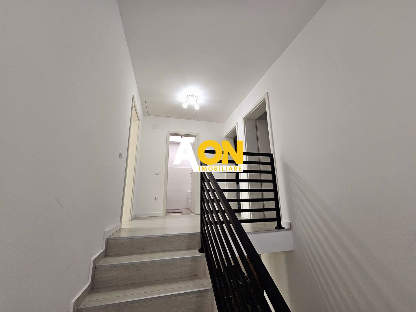 Casa tip insiruit, 4 camere, 3 bai, mobilata, utilata, 230 mp teren - Poză 8