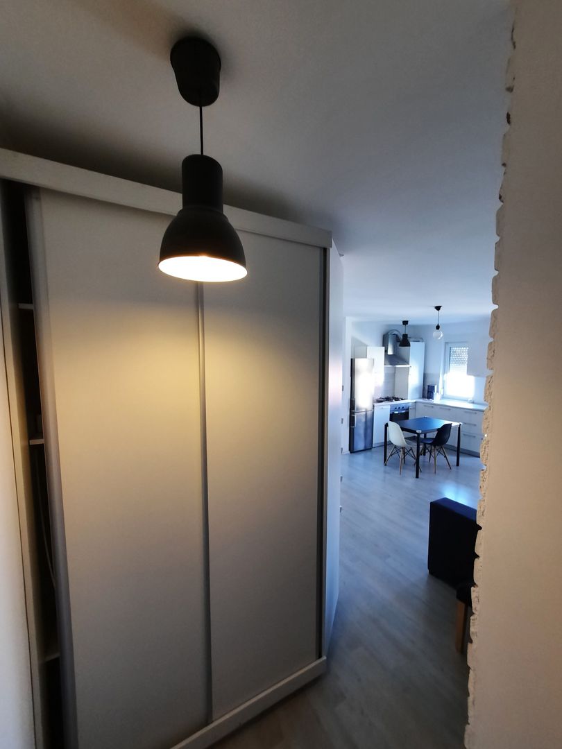 Apartament 3 camere. Design modern - mobilat si utilat. - Poză 4