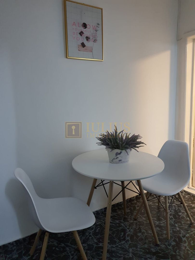 2 camere| zona Spitalul Județean| Liviu Rebreanu| balcon| - Poză 11