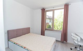 Casa cu 4 camere pe strada Campului, Pitesti - Poză 3