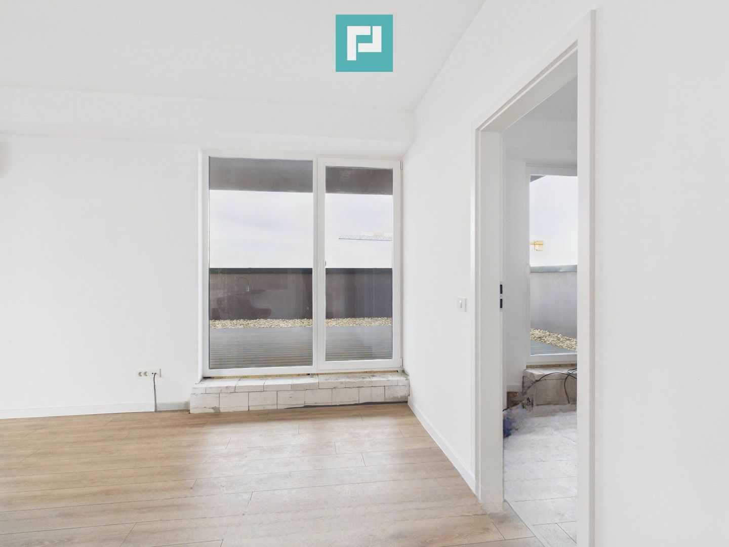 3 camere PREMIUM, terasă 22 mp, etaj 8 - Poză 14