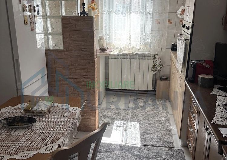 Apartament 2 camere Podu Iloaiei - Poză 4
