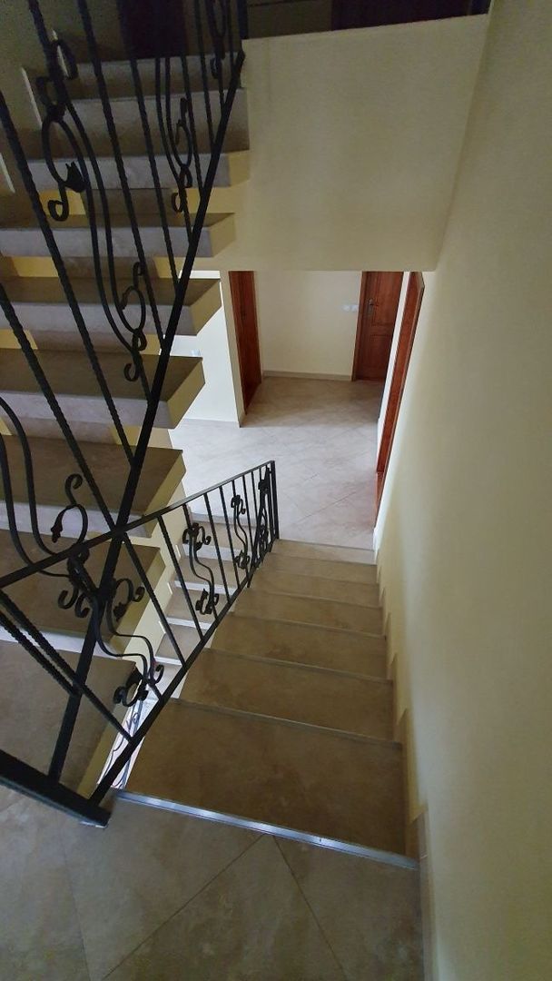 Vila 412 mp Galata, 1201 mp curte, direct proprietar - Poză 6