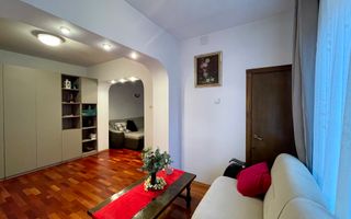 Casă parter 123 mp, complet renovată, curte generoasă, teren 400 mp - Giulesti - Poză 15