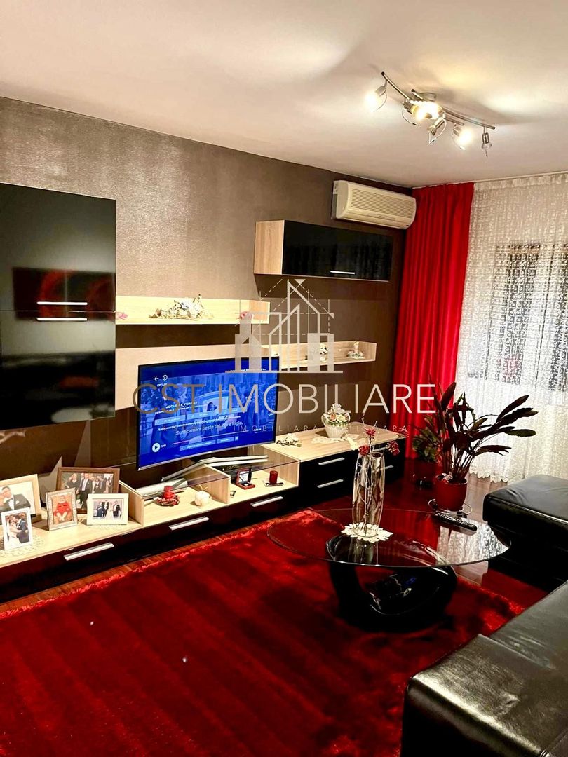 apartament cu 3 camere, in zona Aradului – Centrala Proprie - Acoperis - Poză 2