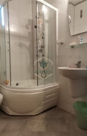Inchiriere apartament 3 camere in vila, semidecomandat - Poză 16