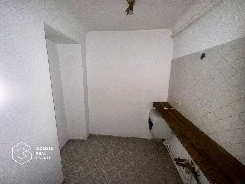 Spatiu comercial ultracentral, modern, 3 camere, locatie exceptionala - Poză 11