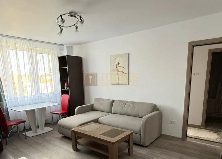 Ultracentral, 3 camere, centrală proprie-in spate la Luis Țurcanu - Poză 1