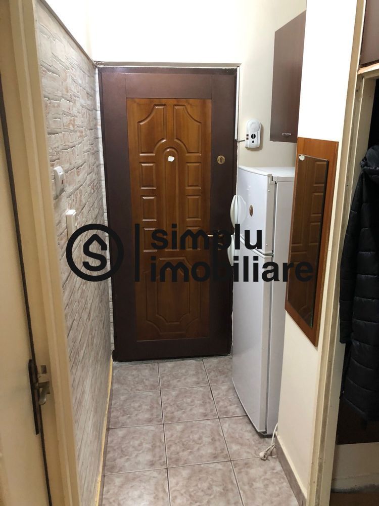 Garsoniera  Rovine, etaj 3/4 - 71 000 Euro - Poză 4