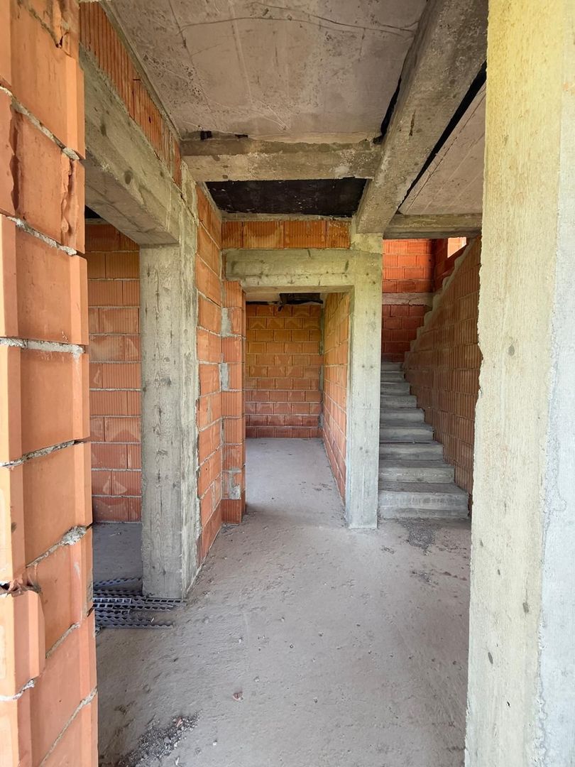 Duplex la rosu zona linistita - Dumbravita - Poză 4