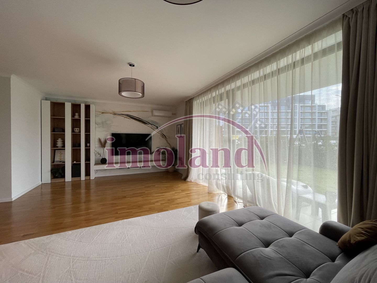 Vanzare apartament 4 cam 113 mp | 2 curti 180 mp | complet mobilat | Baneasa - Poză 2