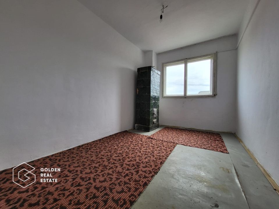 Apartament 4 camere, decomandat, oras Lipova - Poză 2