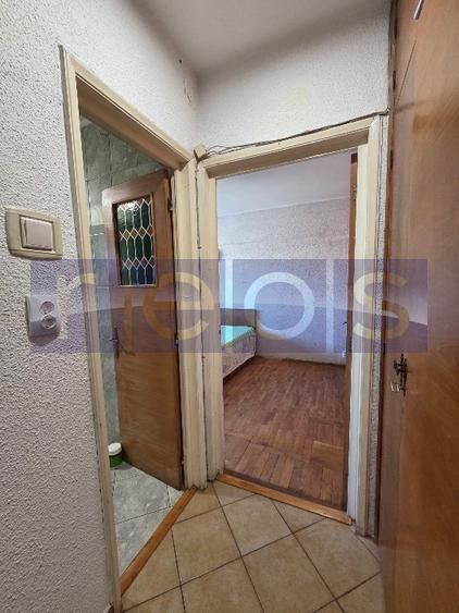 VANZARE 2 CAMERE -DECOMANDAT -PIATA UNIRII- FANTANI - Poză 7