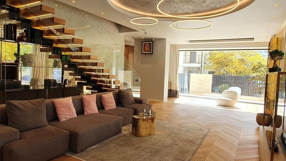 VILĂ PREMIUM | P+2E | PISCINĂ | 641 MP TEREN | SECTOR 1 - Poză 10