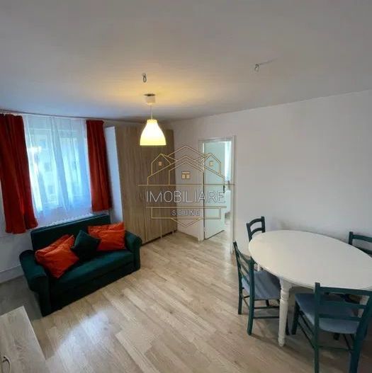 Închiriere apartament - Poză 4