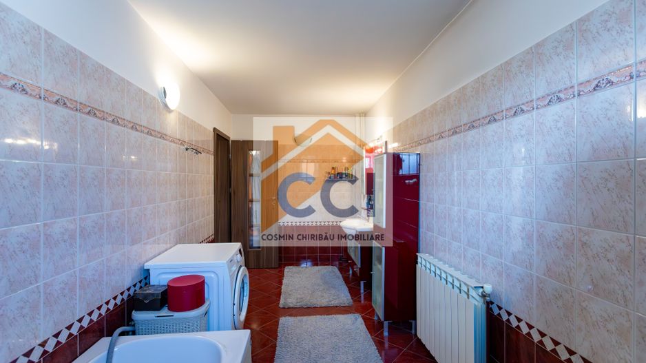Proprietate exclusivistă ultracentrală -eleganță, spațiu și rafinament - Poză 28