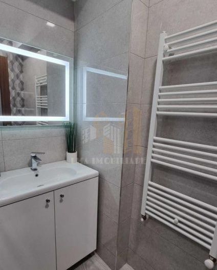 Apartament 2 camere decomandat Isaran Tractorul Brasov - Poză 9
