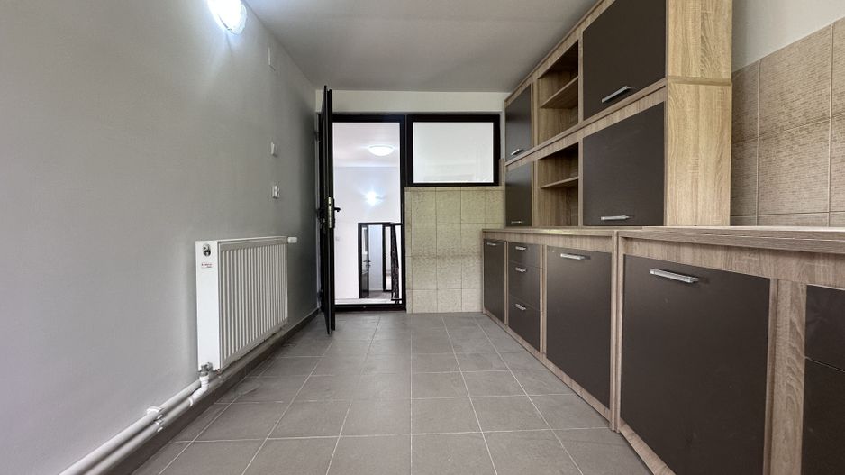 Între dealuri, viță de vie și liniște deplină! Vanzare casa in Prahova - Poză 19