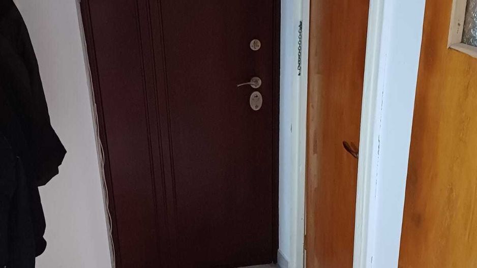 Drumul Taberei Valea Ialomitei 3 camere de vanzare - Poză 2