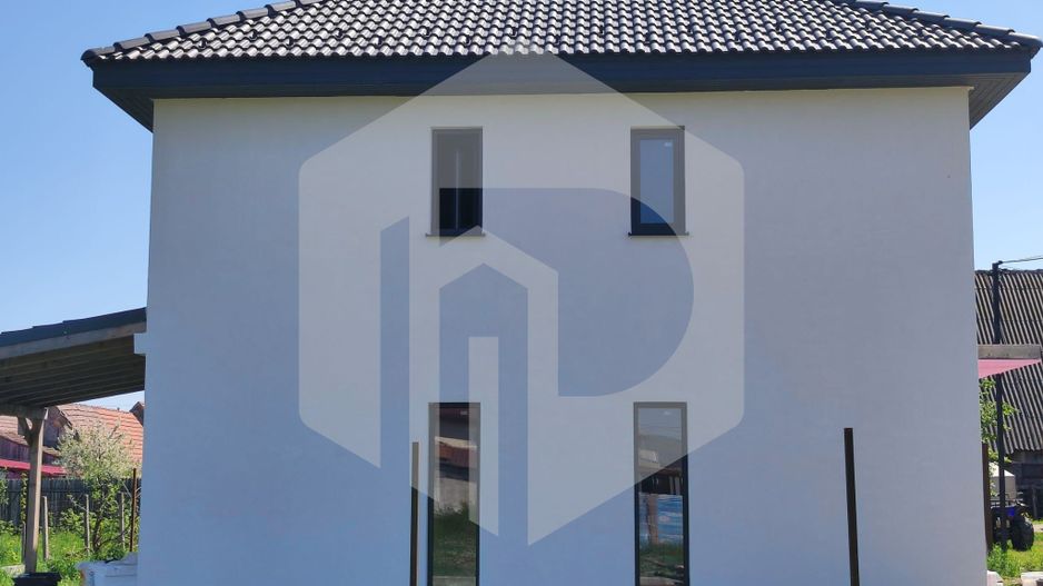 Casa individuala | 3 Camere + 2 Bai + Terasa incalzita | Cristian - Poză 2