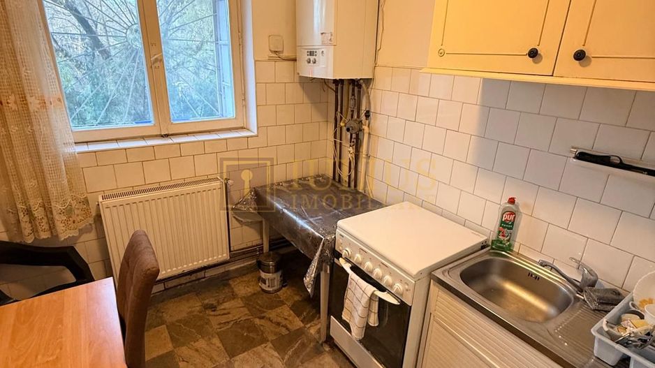 2 camere, 300 m Facultatea de MEDICINA, ideal pentru studenti, centrala proprie - Poză 8