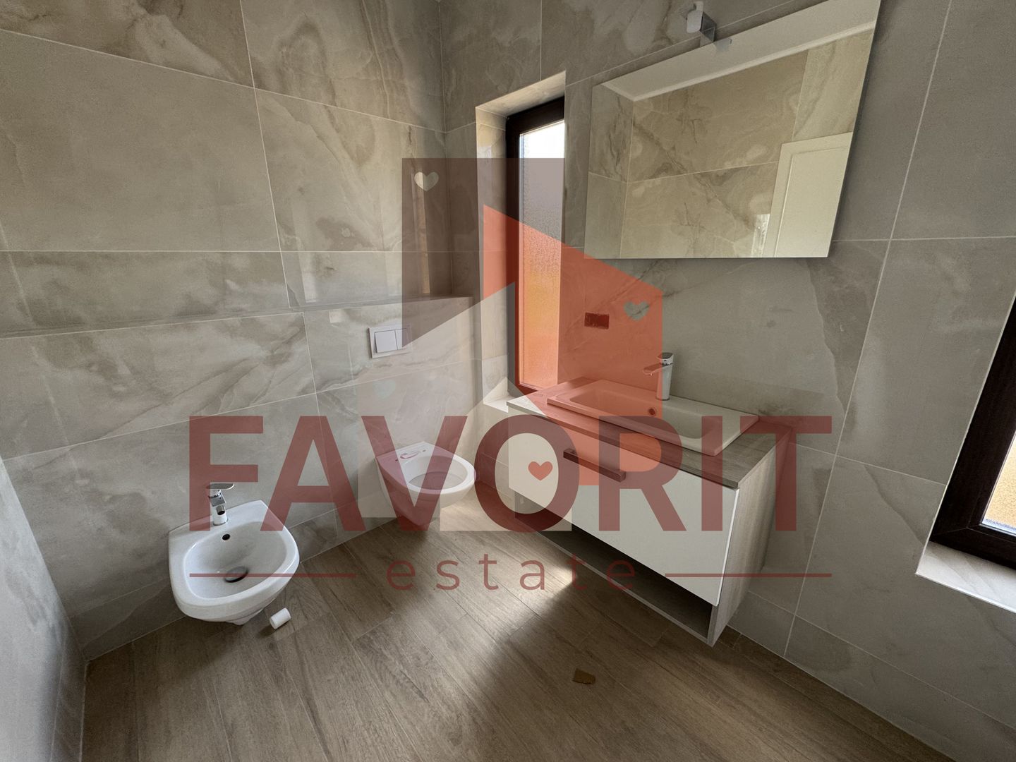 Casa finisata la cheie langa padure in Dumbravita - Poză 13