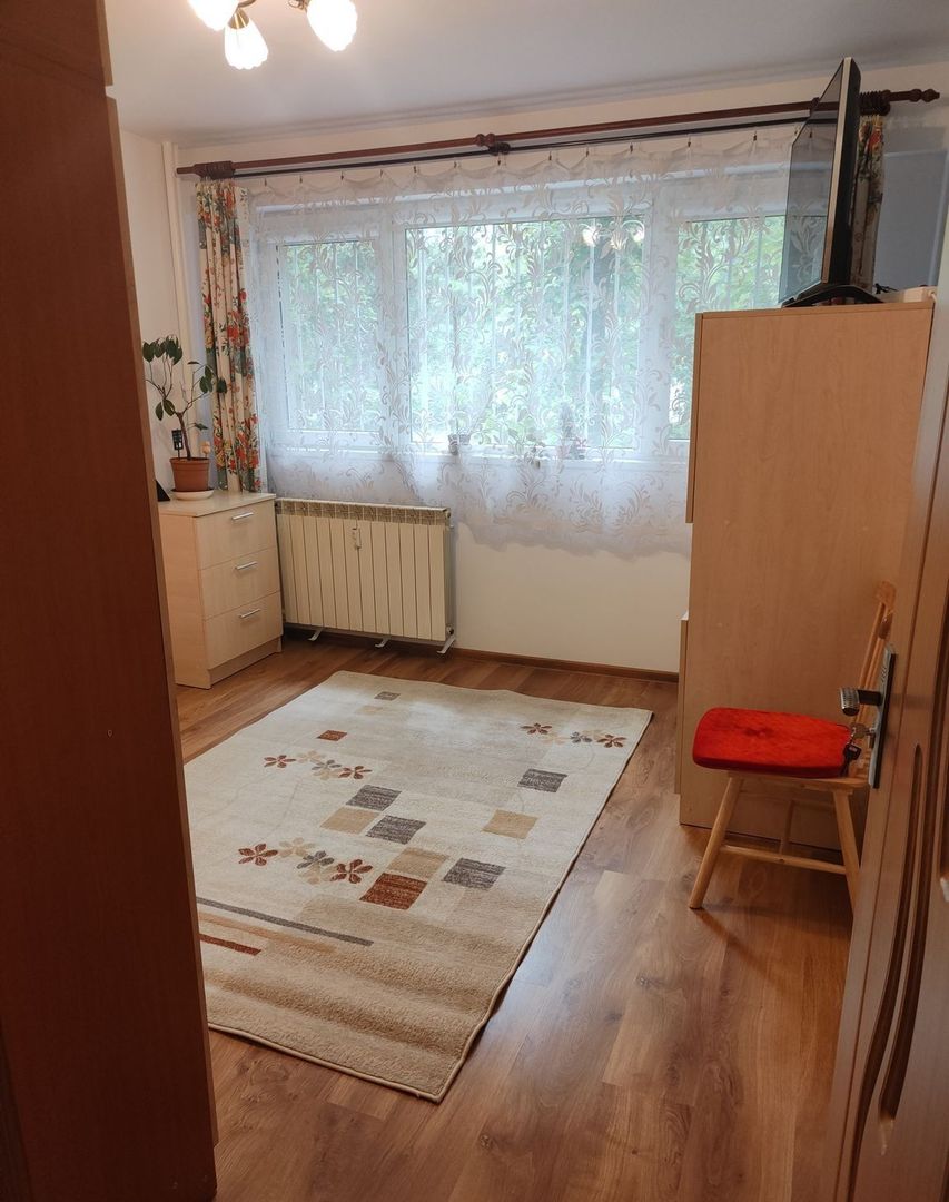 Apartament 2 camere bloc tip P reabilitat Mall Plaza, Drumul Taberei - Poză 3