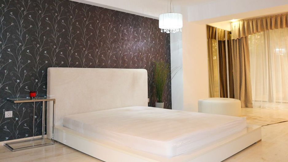 Închiriere apartament 3 camere 160mp | Grădină privată 100mp - Poză 11